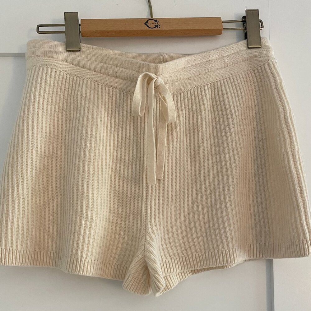 INTERMIX Cream Knit High-Waisted Ribbed Lounge Shorts- Size M